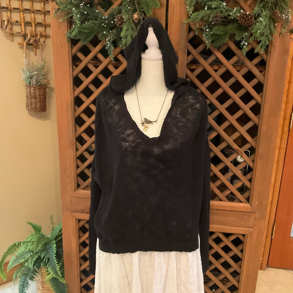 Y2K Roxy Womens Oversized XS Black lace hoodie sweater with a boho whimsy goth